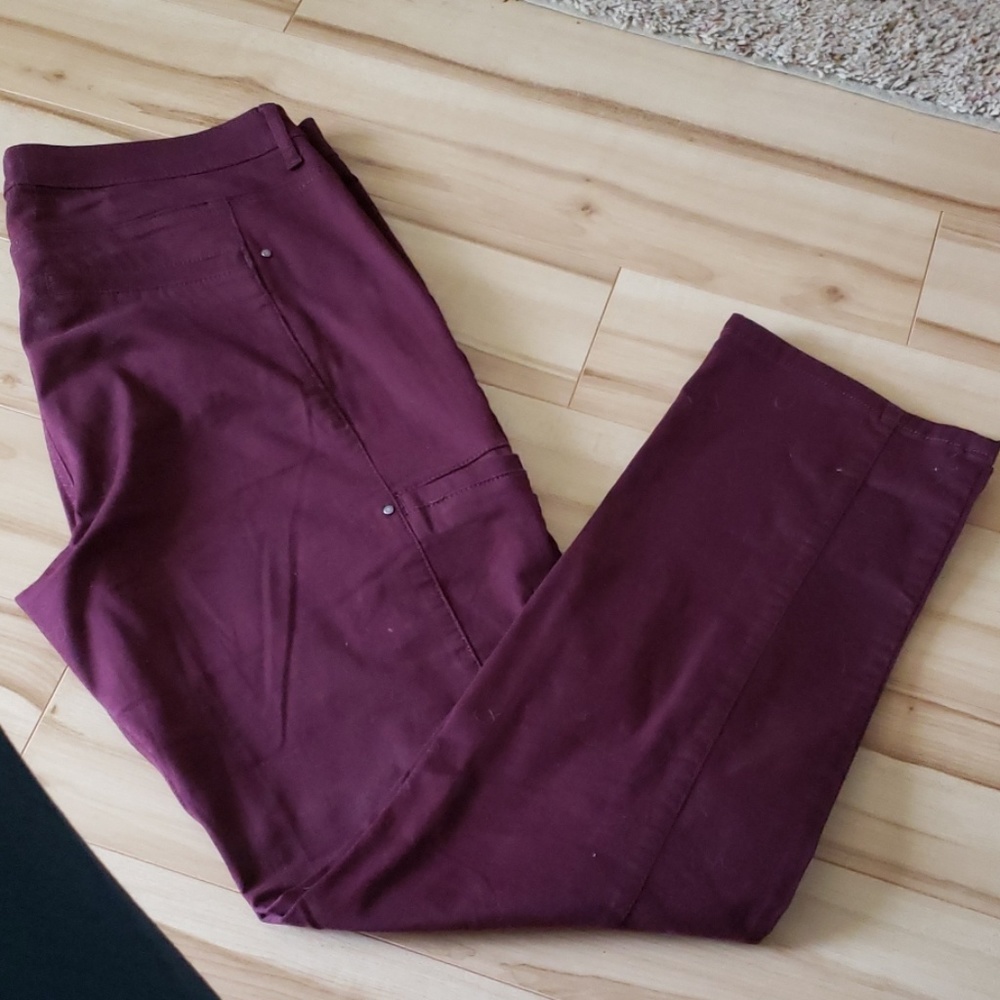 Lee Modern Fit Burgundy Pants, Women's 12